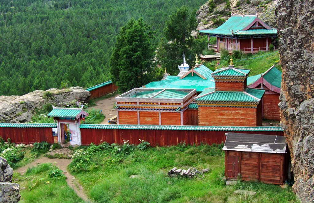 Tuvkhun Monastery